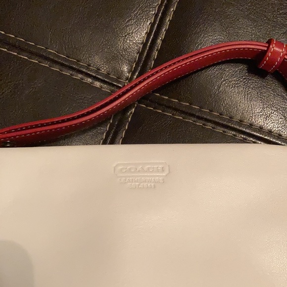 Coach small hand purse and wallet Authentic - Picture 6 of 16